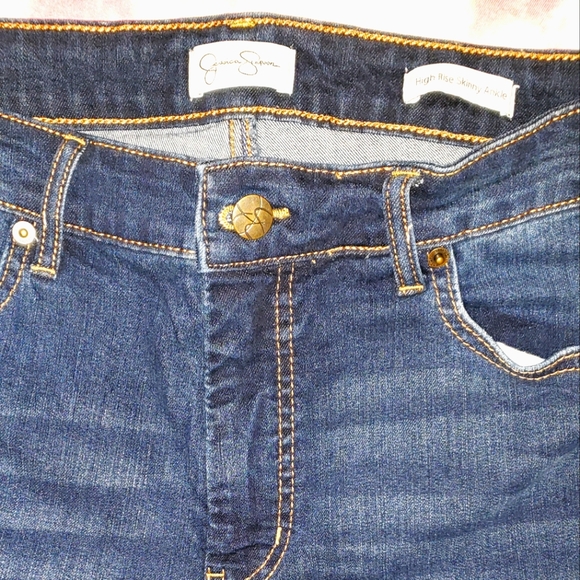 Jessica Simpson's skinny jeans - Picture 5 of 9